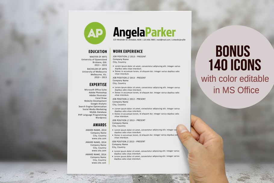 个性的简历模板 Round bold initials resume template