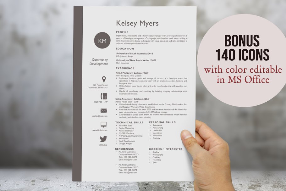 双色列表式简历模板 Two columns round initials resume