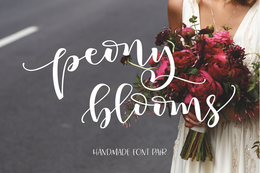 手写个性字体 Peony Blooms Font Duo