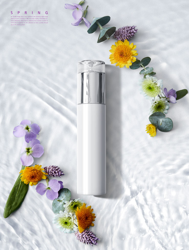 花卉元素化妆品产品广告海报设计素材