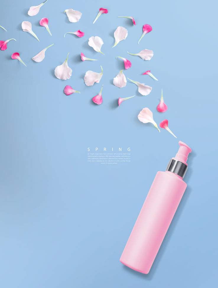 花瓣喷雾春季概念海报设计素材