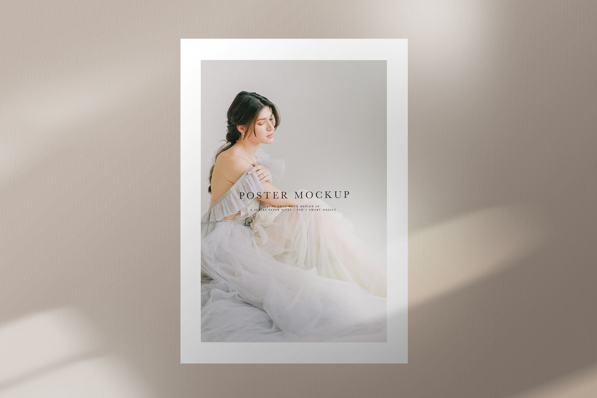 白色留白海报展示样机模板#543 Poster Mockup #543