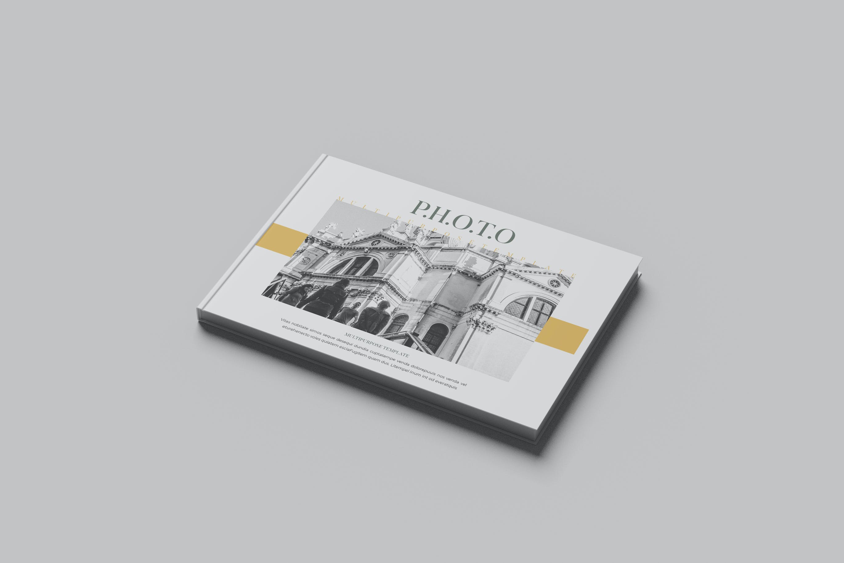 现代横版Lookbook杂志封面设计样机v1 Modern Landscape Magz Lookbook Cover V1 – Mockup