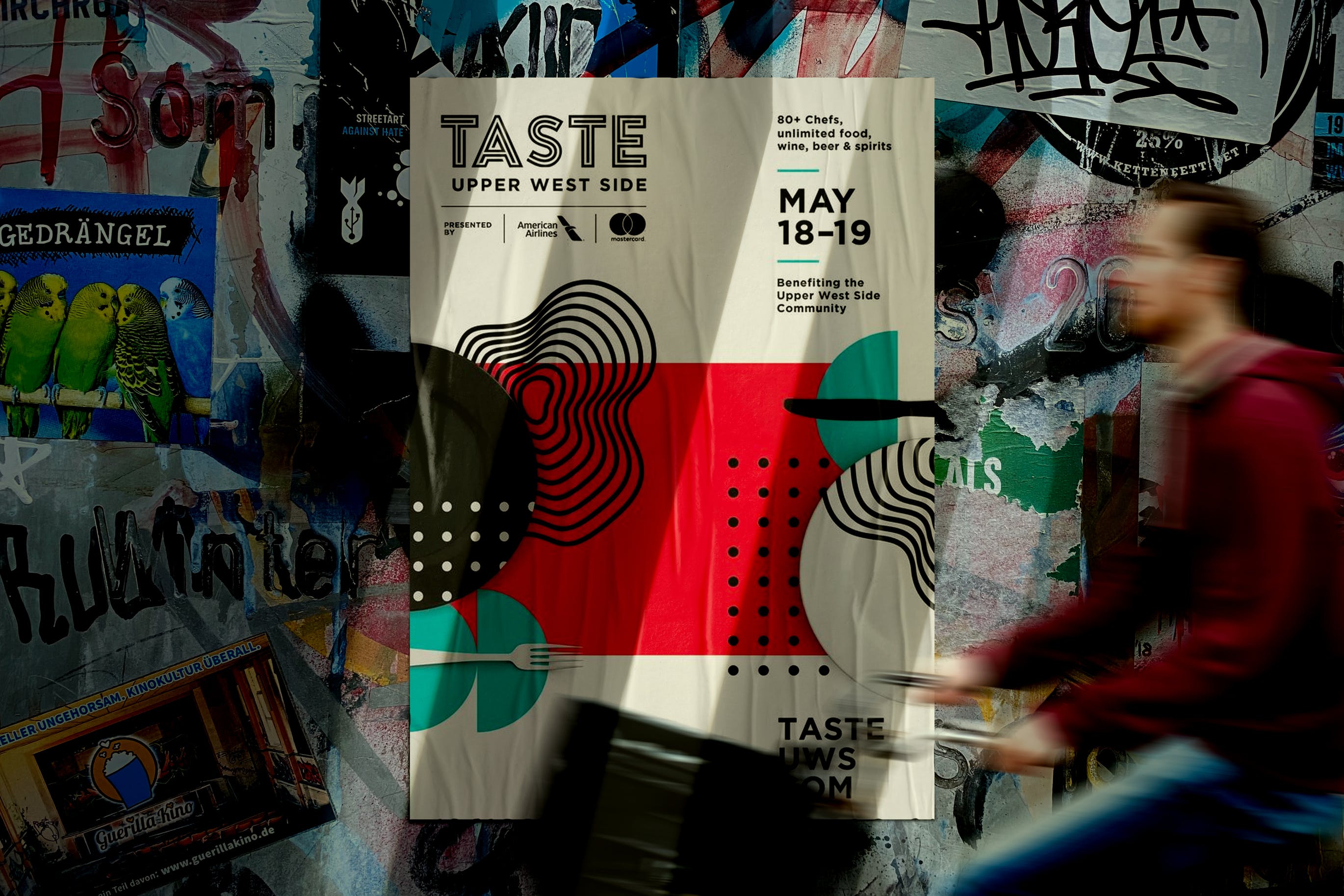 城市贴纸涂鸦墙粘贴海报样机 Urban Glued Poster Mockup