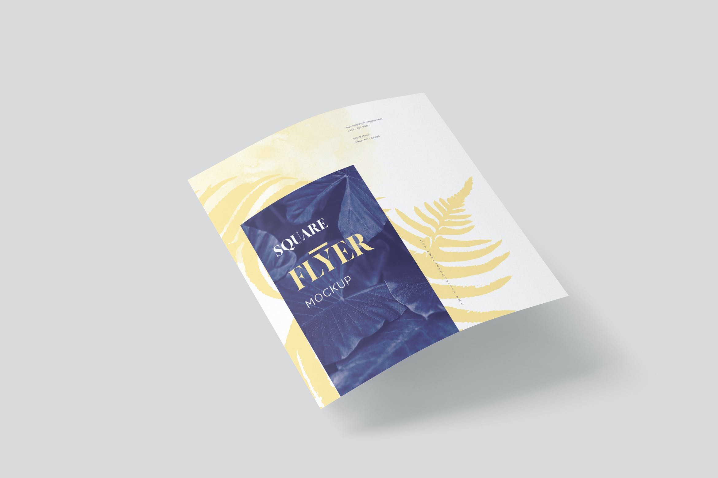 方形宣传单效果图样机psd模板 Square Flyer Mockups