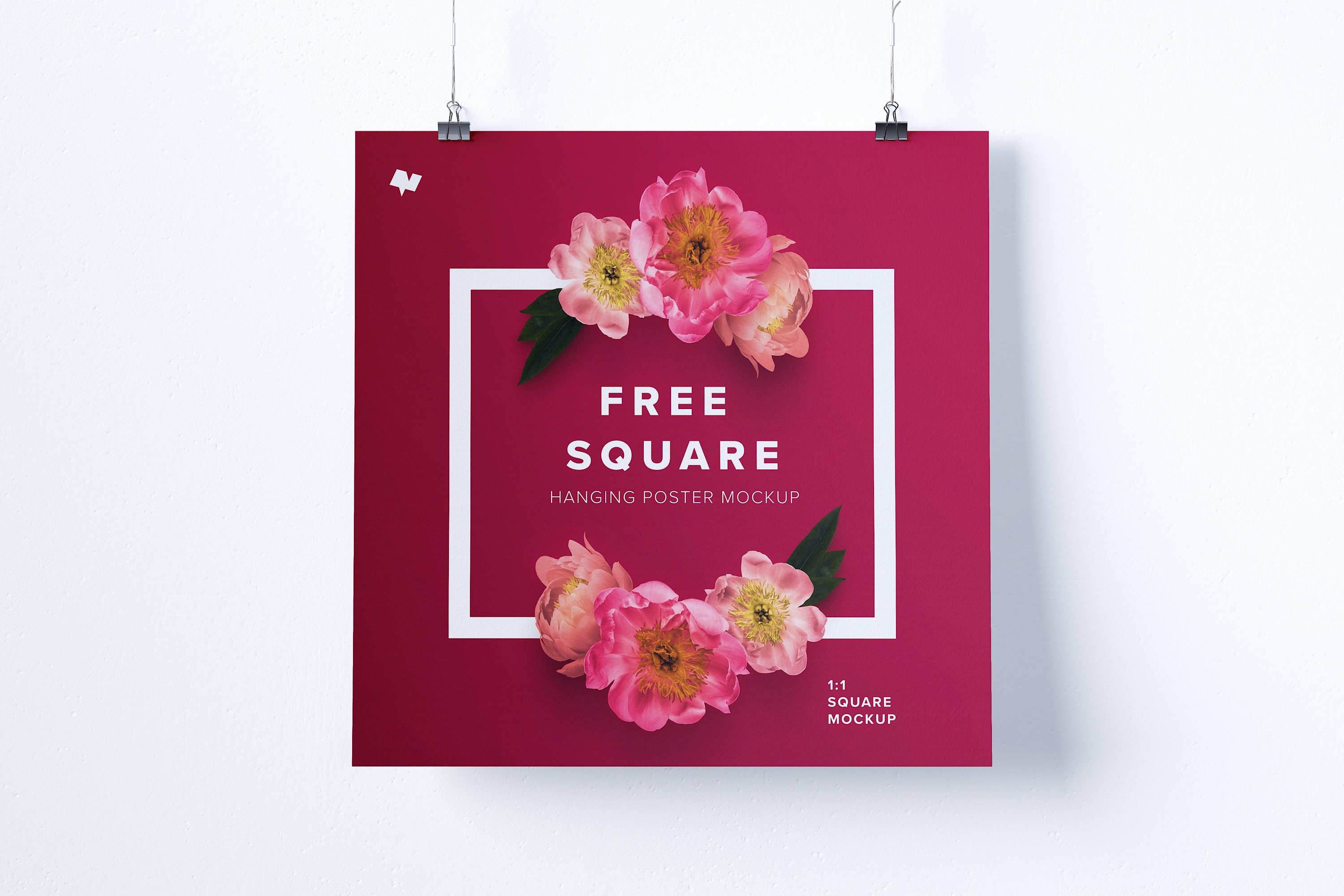 方形悬挂海报设计效果图免费样机模板 Free 1:1 square hanging poster mockup